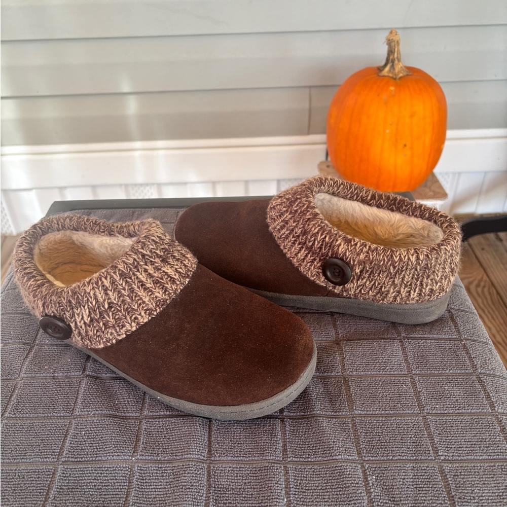 Clarks Brown Ankle Booties with Knit Cuff